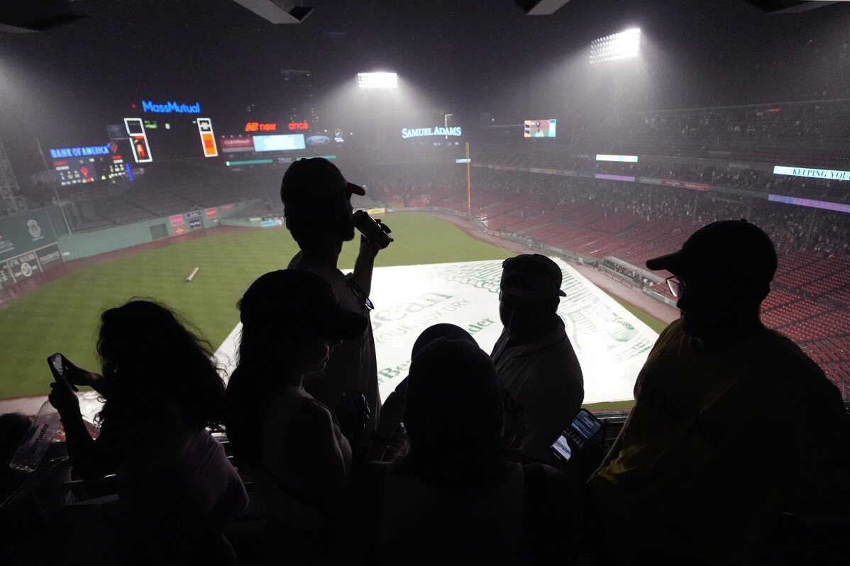 Seri Blue Jays-Red Sox finale เลื่อนเพราะสภาพอากาศ จะเป็นส่วนหนึ่งของ split DH ในเดือนสิงหาคม